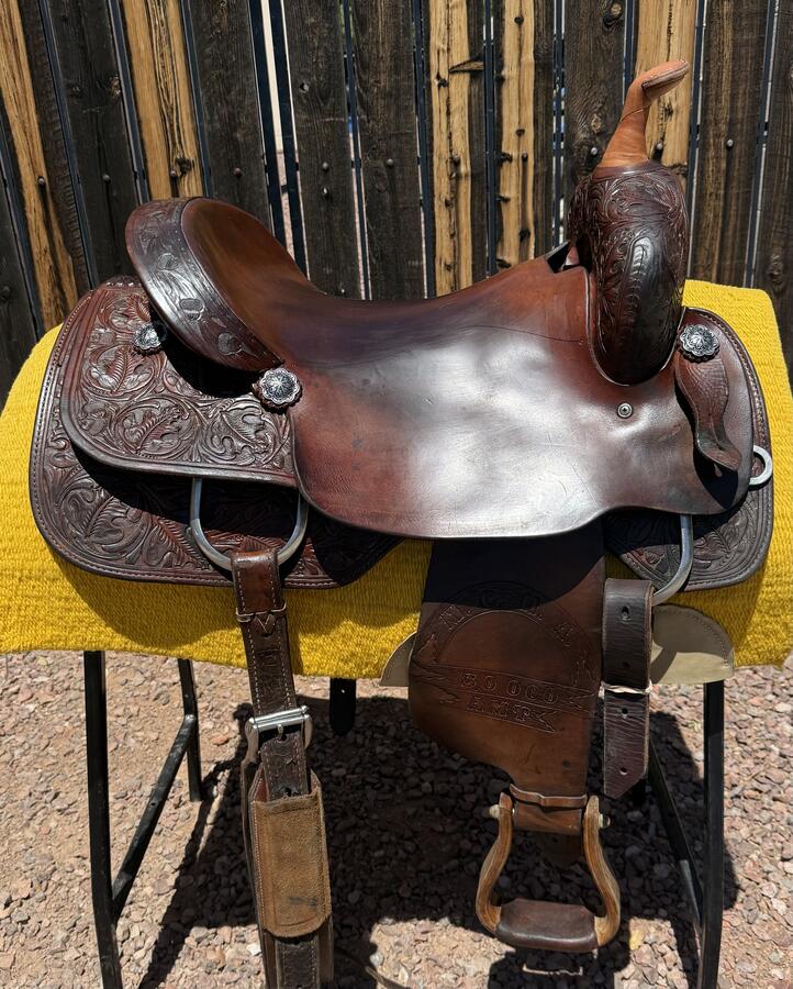 Cutting Saddle